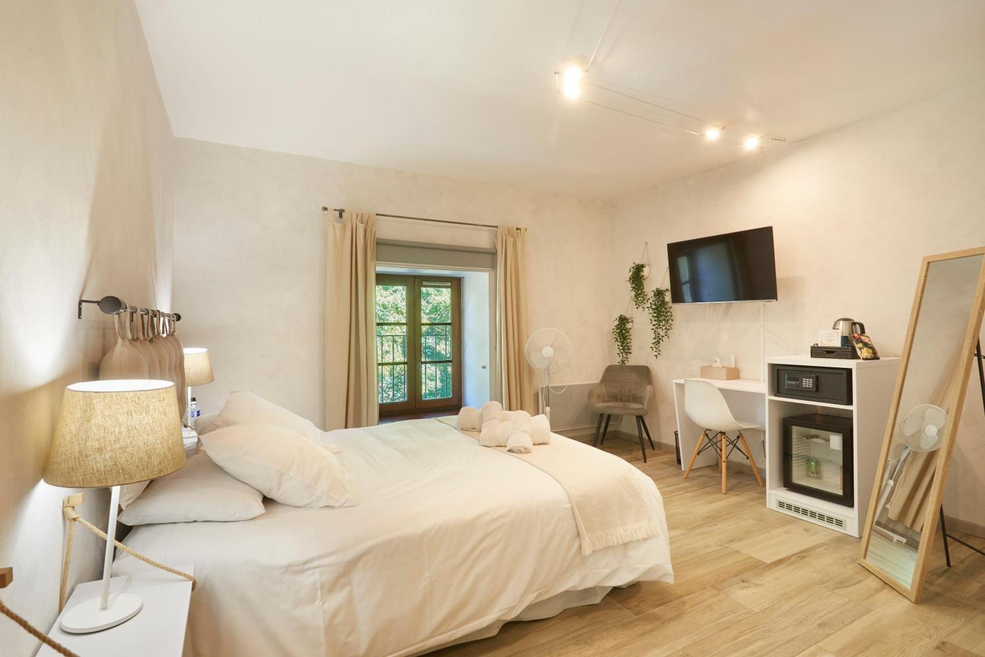Domaine De Bersaillin Hotell Exteriör bild